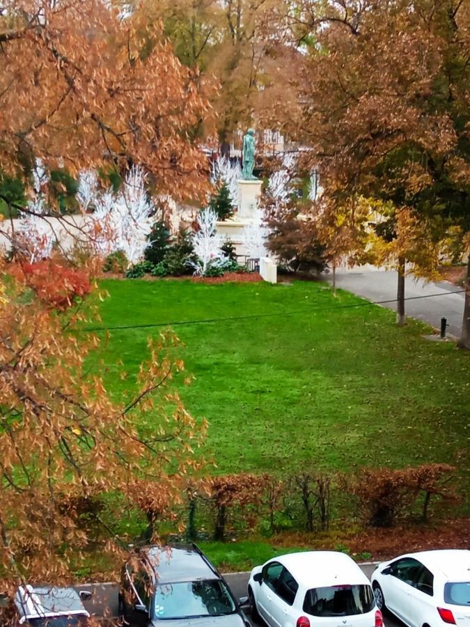 Rare A Colmar - Appartement Champ De Mars Vue Sur Parc - 70M2 - 2 Chambres Екстериор снимка